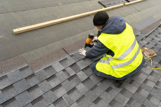 Best Tile Roofing Contractor  in North Fond Du Lac, WI